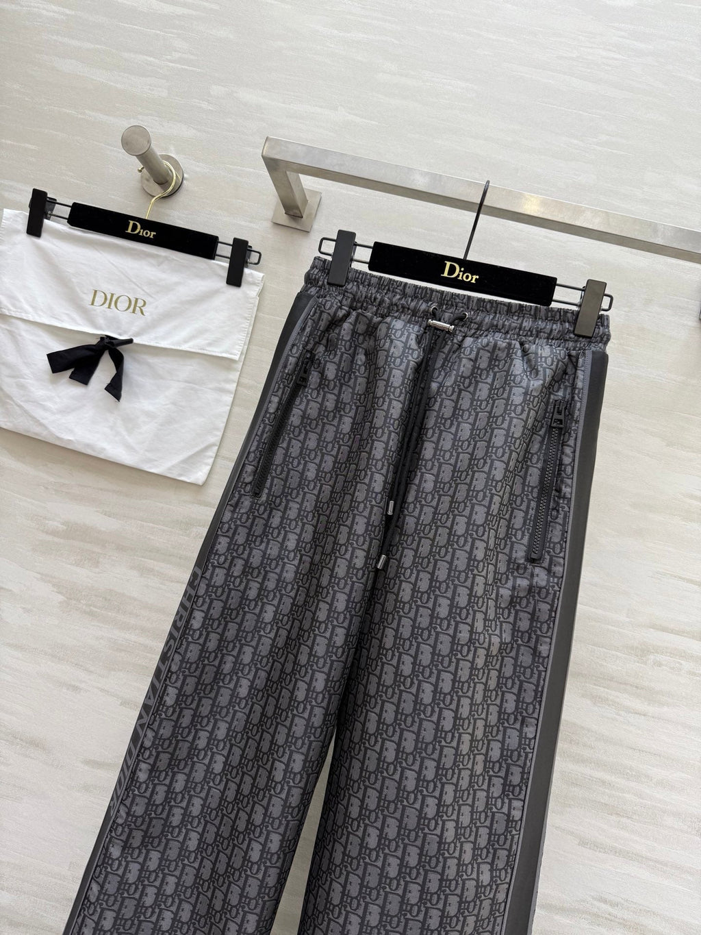 DIOR 25S WIDE-LEG TRORS STYLE 052