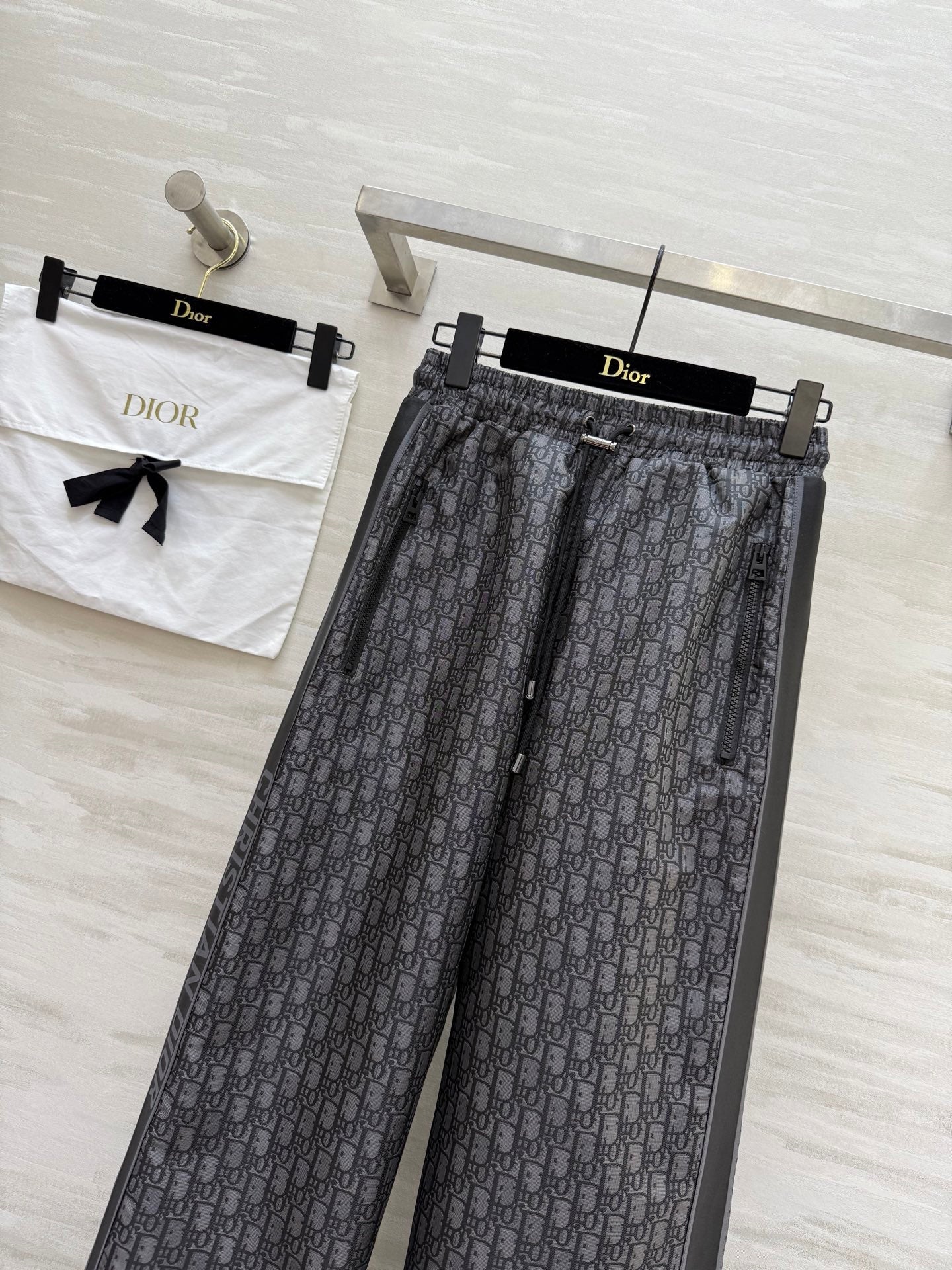 DIOR 25S WIDE-LEG TRORS STYLE 052
