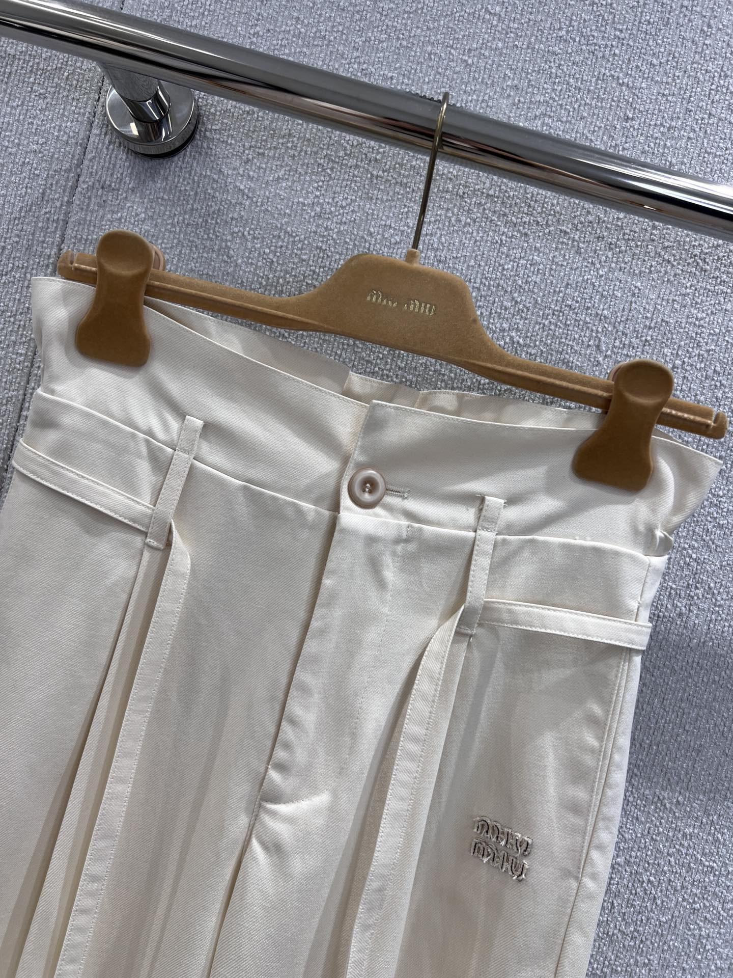MIUMIU DRAWSTRING TRORS STYLE 6