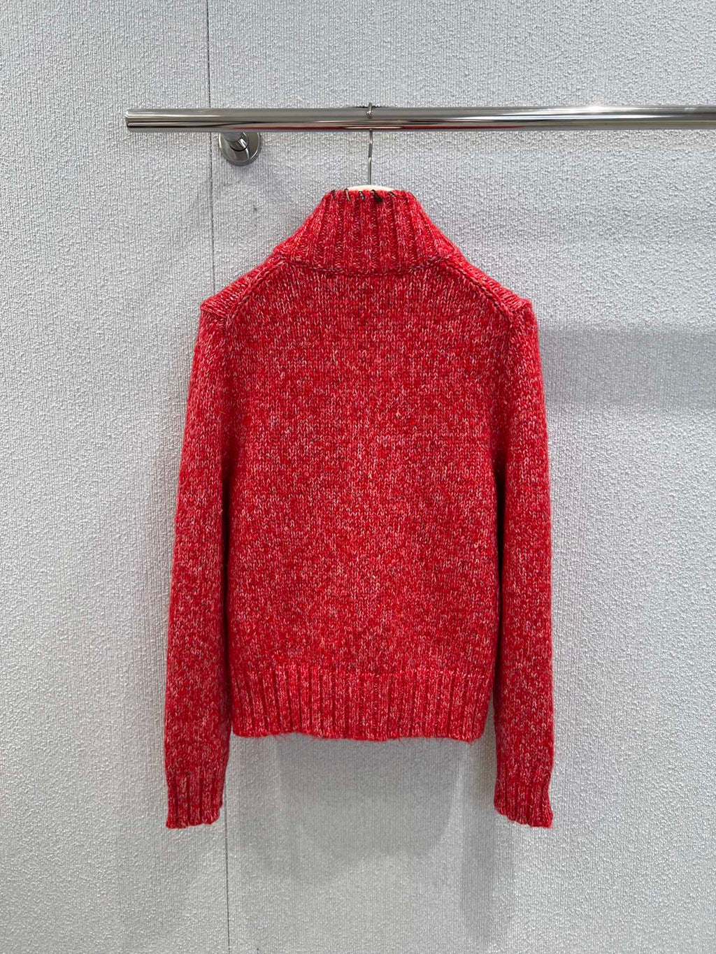CHANEL 25S KNITTED CARDIGAN 233200