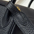 HERMES 25S MINI LINDY 19 IN BLACK CALFSKIN GOLD HARDWARE