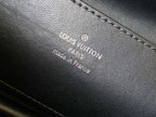 CAPUCINES GM SOUPLE 38 IN BLACK TAURILLON