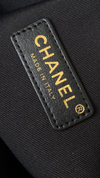 CC 2025 Multi-Pockets Camera Case Bag Black Calfskin