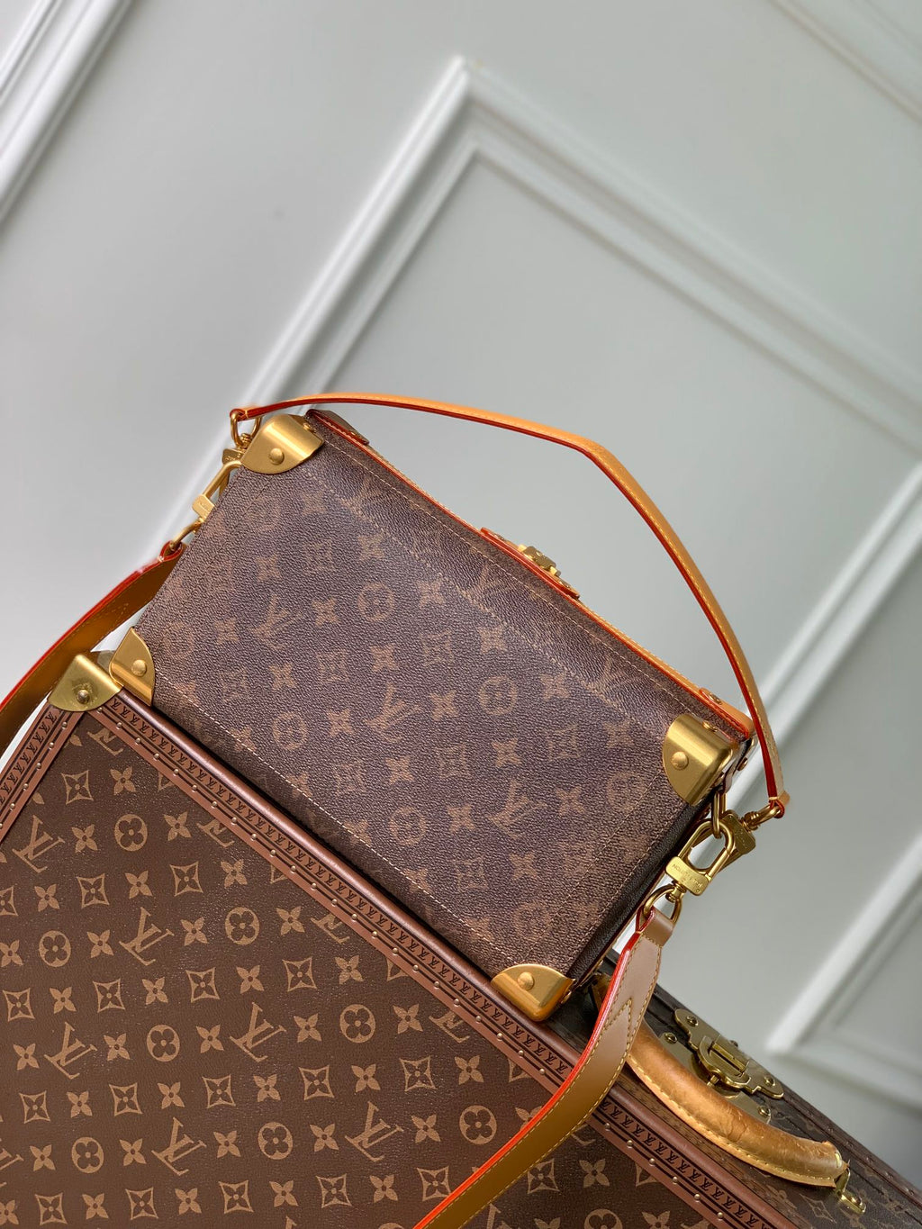 Lv Soul Trunk East West 29 Brown Monogram
