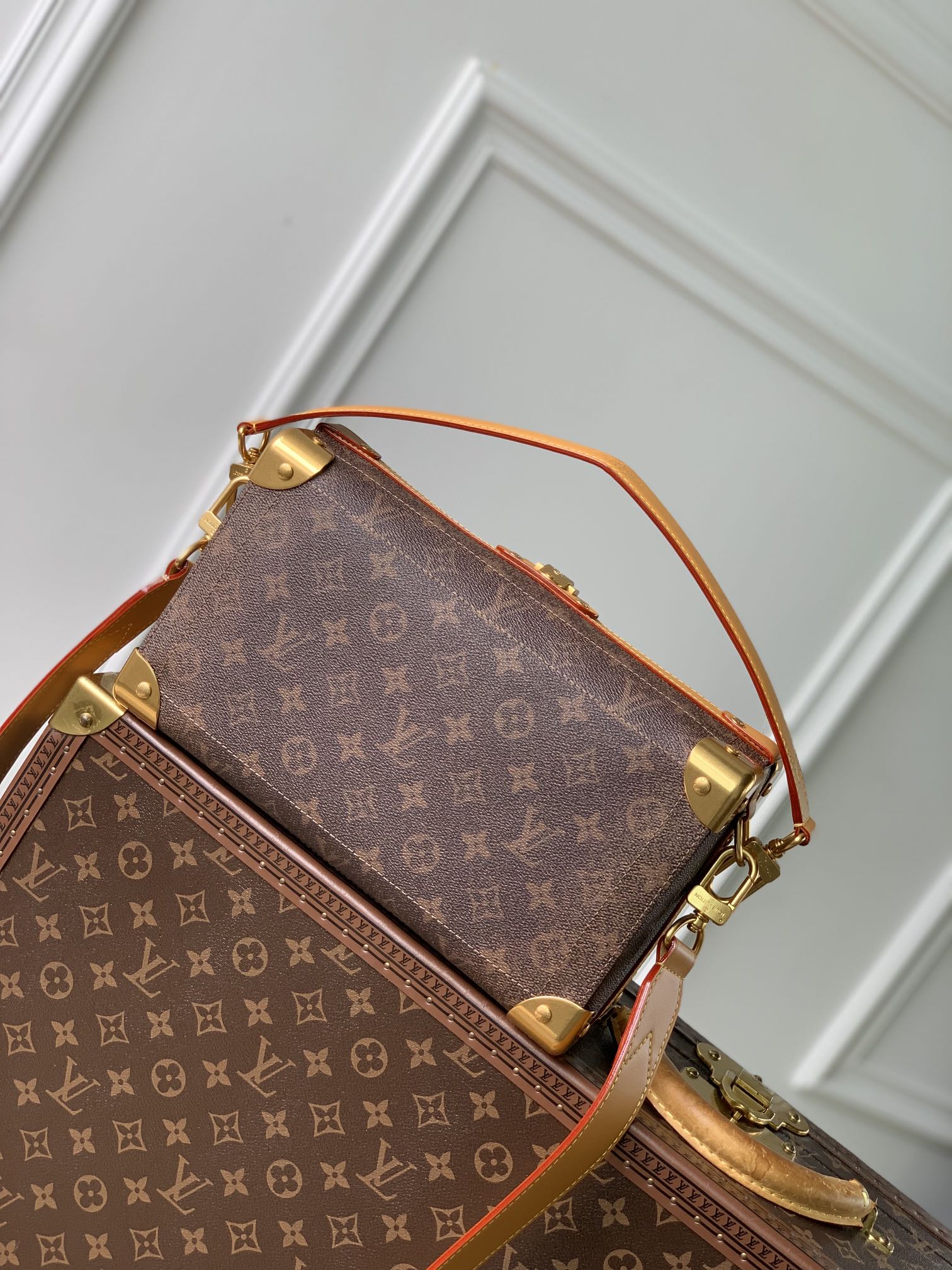 Lv Soul Trunk East West 29 Brown Monogram