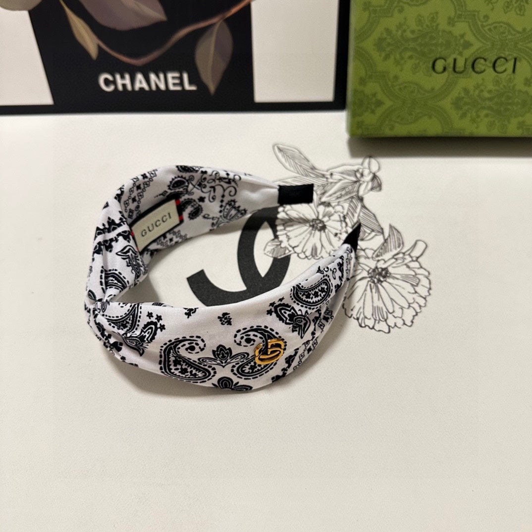 HAIRBAND IN WHITE AND BLACK PATTERN FABRIC 299347