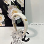 THICK HEADBAND IN WHITE CORDUROY 412477