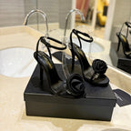SL IVY FLORAL HEEL SANDALS BLACK SATIN