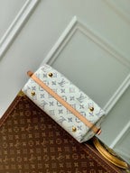 Lv CarryAll 29 Beige Leather White Monogram jacquard fabric