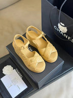 CC CLASSIC WEDGE SANDALS IN LIGHT YELLOW LAMBSKIN