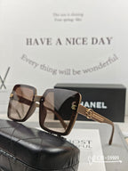 SQUARE SUNGLASSES 59909 IN BLACK TR FRAME WITH RESIN LENSES