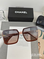 SQUARE SUNGLASSES 59909 IN BLACK TR FRAME WITH RESIN LENSES