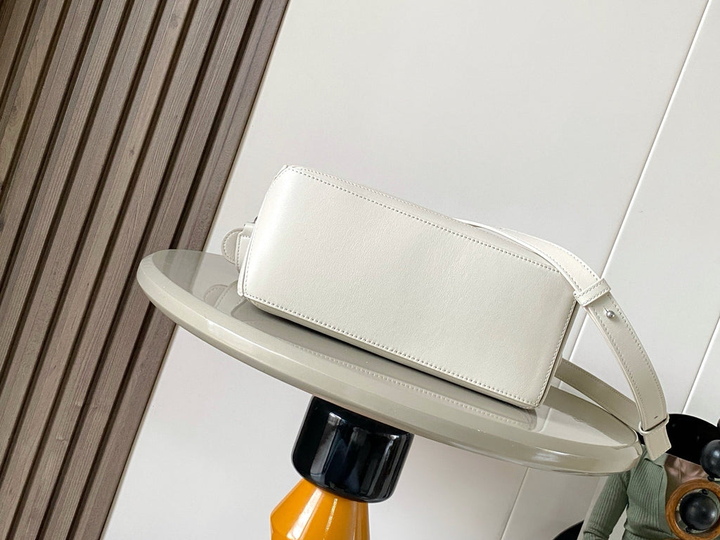 Loewe Panta Small Puzzle Bag 24cm White Glossy Calfskin