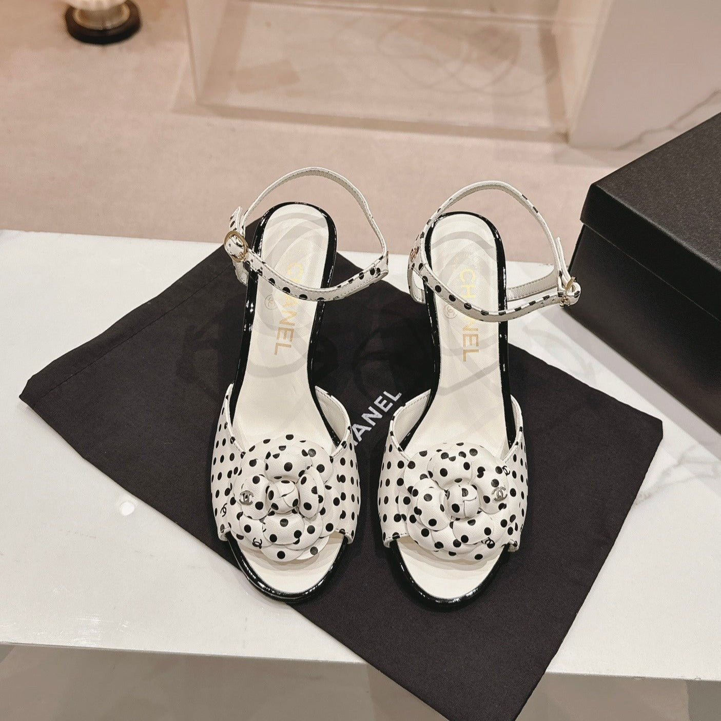 Double C New Camellia High Heel Sandals White/ Black Caro