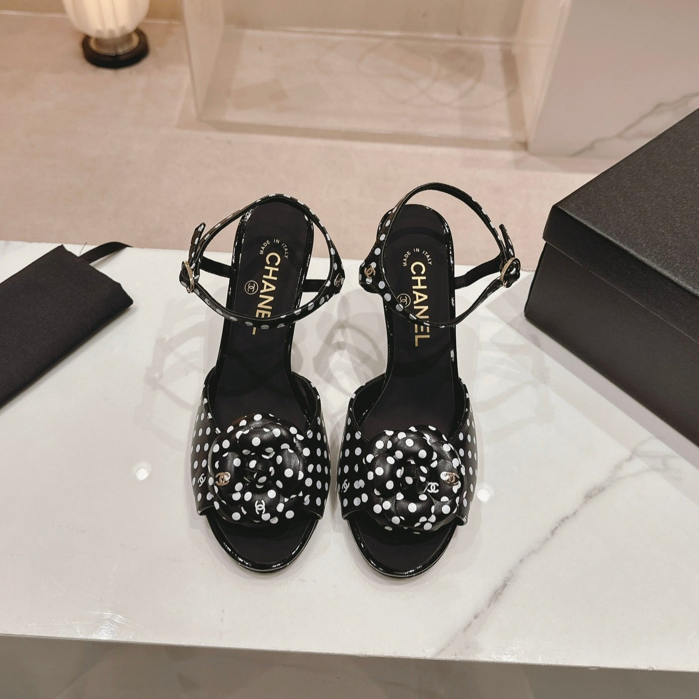 Double C New Camellia High Heel Sandals Black/ White Caro