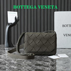BV 25S DIAGO SHOULDER BAG 25.5 IN VERY DEEP OLIVE GRAIN COWHIDE