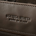 BOTTEGA VENETA 25S LARGE ANDIAMO 42 IN DARK BROWN CALFSKIN GOLD HARDWARE