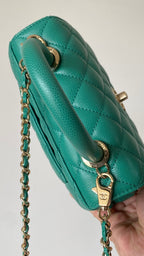 CC 25s Handle Bag 19 Pink Leather Green Caviar Gold Hardware