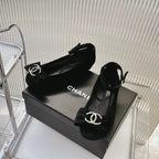 BOW MARY JANE SHOES IN BLACK VELVET