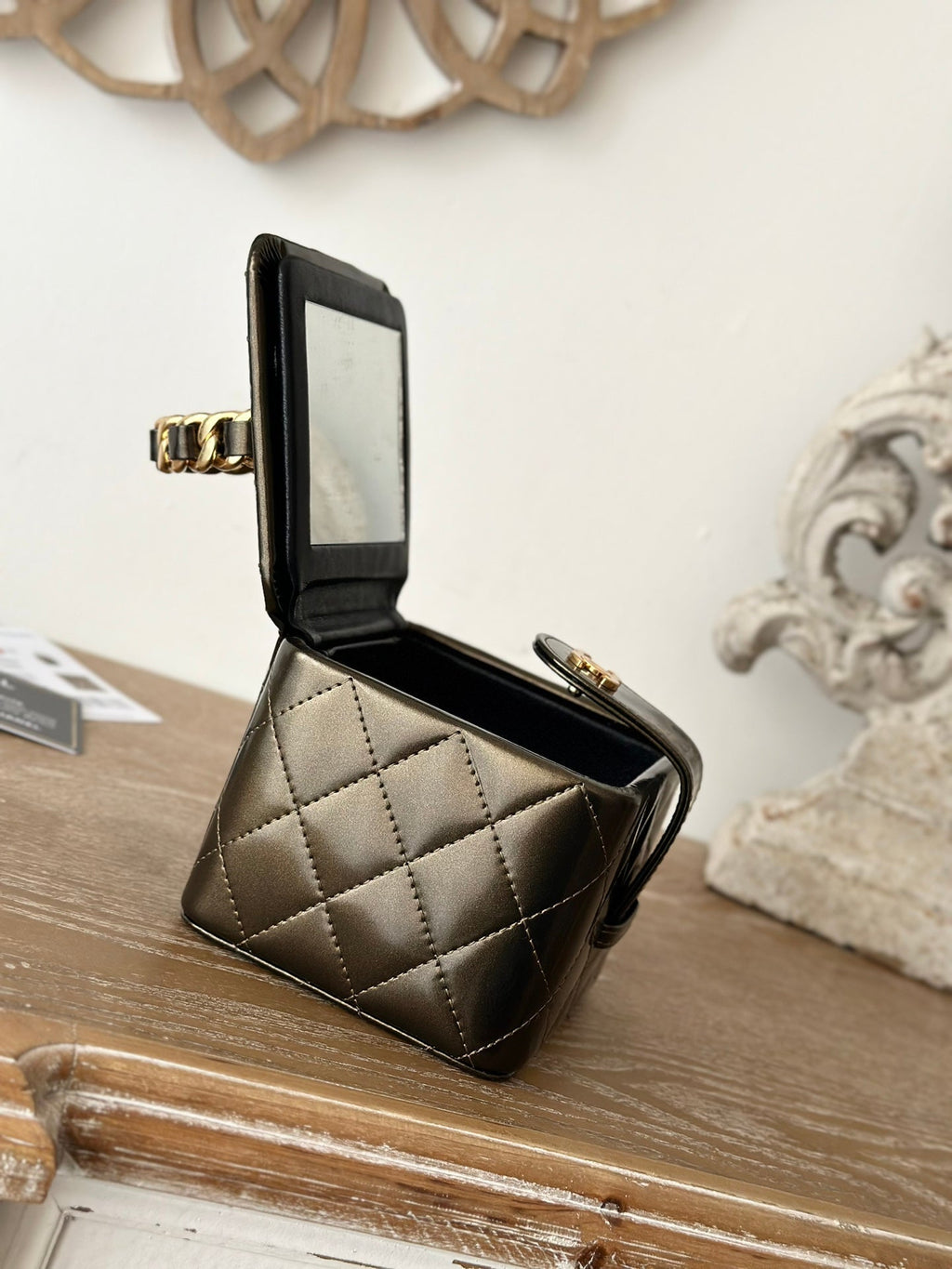 MINI  COSMETIC BAG 11 IN MIKADO SHINY CALFSKIN GOLD HARDWARE