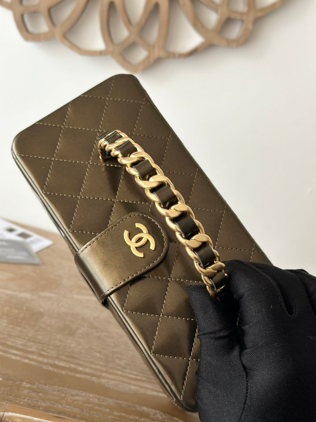 COSMETIC BAG 22 IN MIKADO SHINY CALFSKIN GOLD HARDWARE