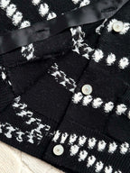 Chanel 25P Cardigan Black Mix White Cashmere 237301