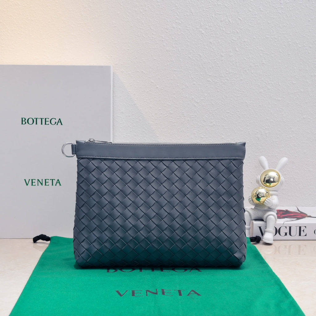 BV Handbag 33cm Blue Cafskin
