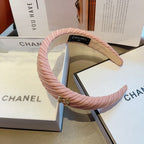 LIGHT PINK FABRIC HAIRBAND WITH GOLD LOGO 414436