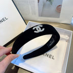 BLACK VELVET HAIRBAND 414440