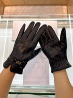 GLOVES IN BLACK LAMBSKIN AND WOOL LINING 465059