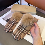GLOVES IN CAMEL BEIGE WOOL 465019