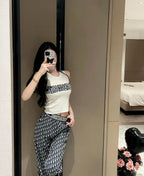 SLEEVELESS TOP 643222 IN WHITE COTTON BLACK LOGO