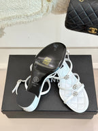 HIGH HEELS SANDAL IN WHITE LAMBSKIN PEARL FLOWERS