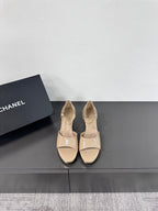 BLOCK HEEL SANDALS BEIGE SHEEPSKIN
