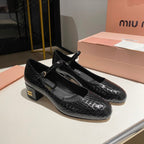 MARY JANE SHOES CLASSIC AND UNIQUE BLACK SHEEPSKIN