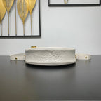 LOOP 23 IN WHITE PEARL OSTRICH LEATHER GOLD HARDWARE