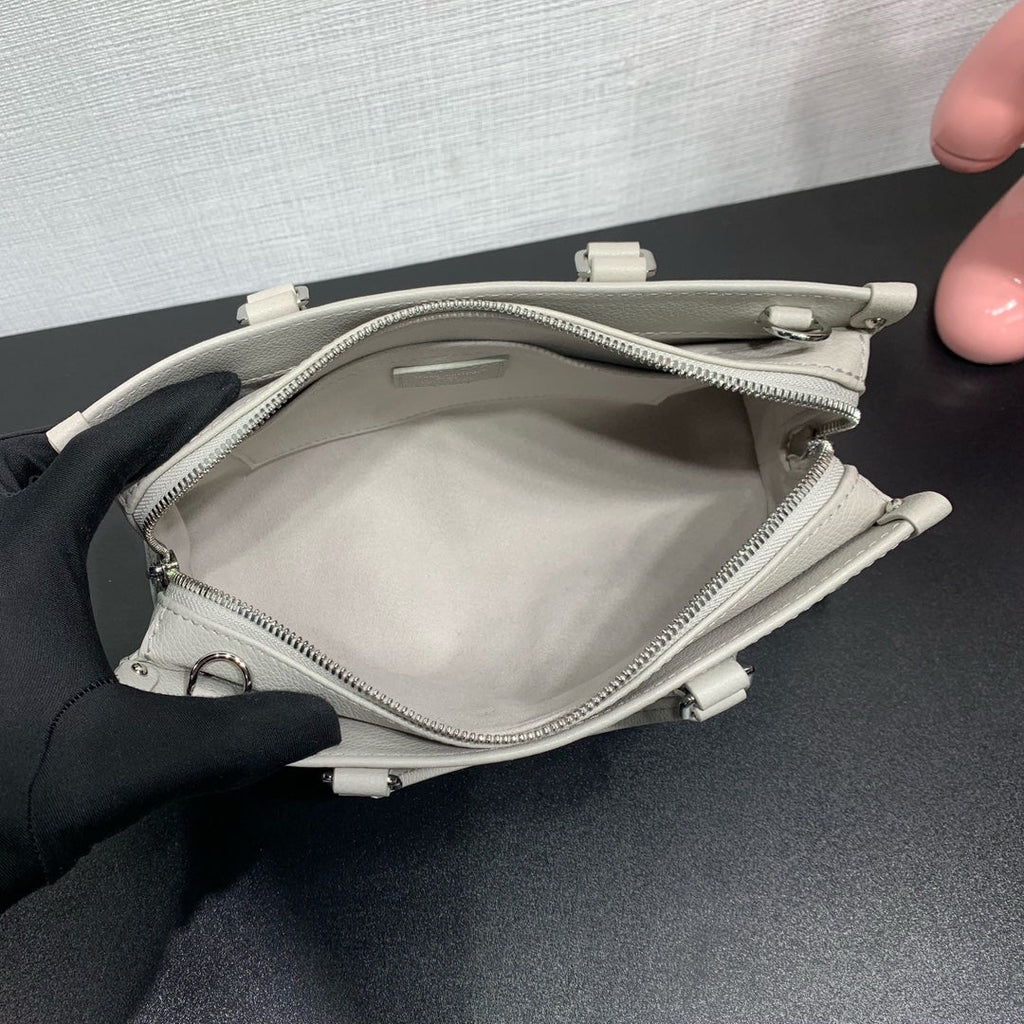 LV OnTheGo East West Gray Monogram Empreinte Leather 205497