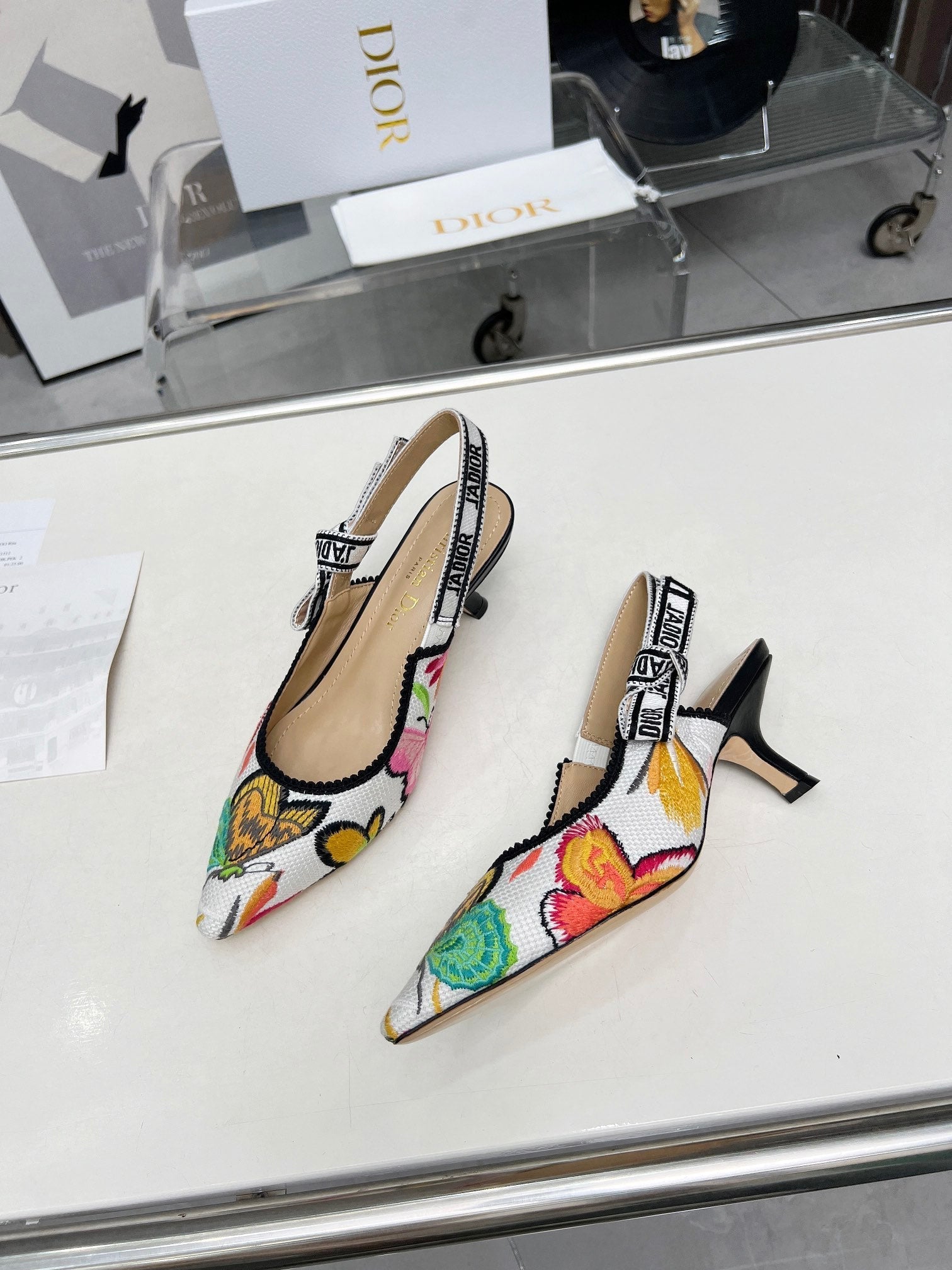 J'ADIOR SLINGBACK PUMP COLORFUL NATURAL RAFFIA AND EMBROIDERED COTTON 65 MM 130844