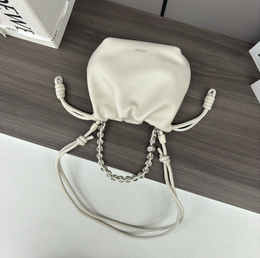 Loewe Flamenco Purse 23 White Lambskin Shw