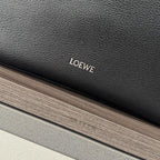 Loewe Pebble Hobo Black Smooth Calfskin