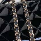 CHANEL 25S VANITY CASE 17 IN BLACK PATENT CALFSKIN GOLD HARDWARE