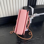RETRO STYLE FLAP BAG 22 IN LIGHT PINK GRAINED CALFSKIN GOLD HARDWARE