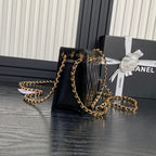 QUILTED HANDBAG 21 IN BLACK DIAMOND PATTERN LAMBSKIN GOLD HARDWARE
