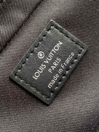 LV M46457 Porte-Documents Voyage NM Black Monogram Eclipse Canvas