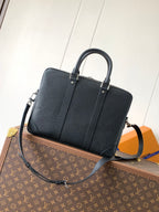 LV M30925 Porte-Documents Voyage NM Black Grain Leather