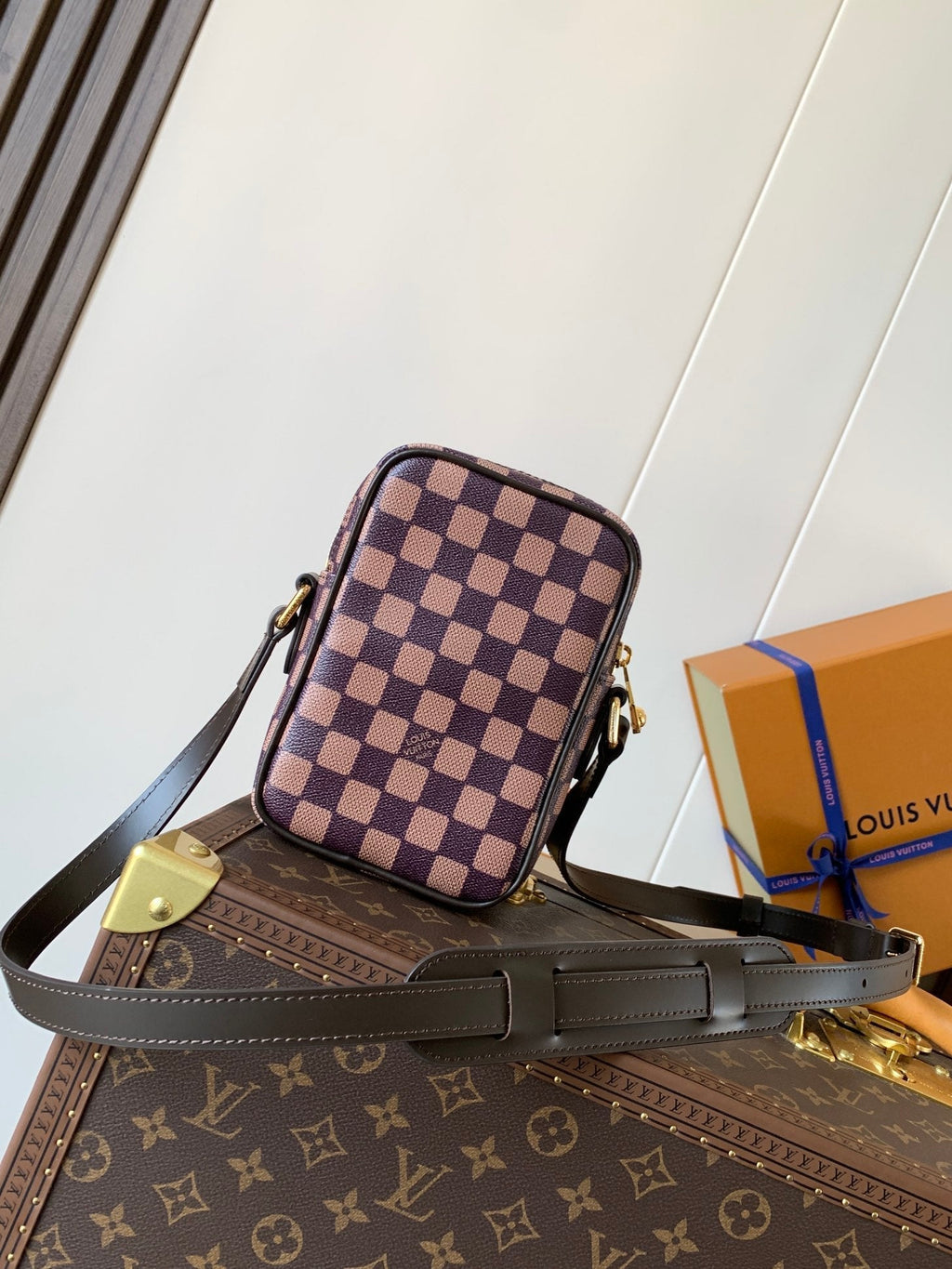 LV Amazone Cross-body Bag 13.5cm Brown Damier Phriendship Canvas