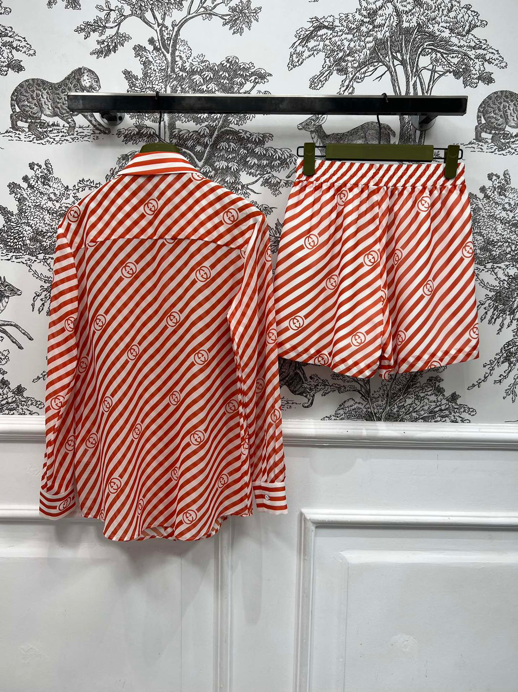 GUCCI LONG SLEEVE SHIRT AND SHORTS SET 268768