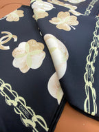 CHANEL 25S SCARF 90 IN SILK 703656