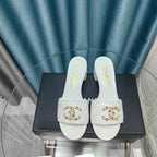MULE SLIDE SANDAL IN WHITE LAMBSKIN