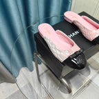 MULE IN LIGHT PINK SATIN AND BLACK LAMBSKIN